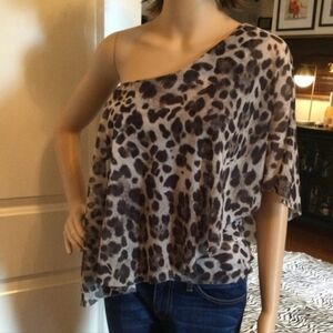 Cache one Shoulder top animal print size S